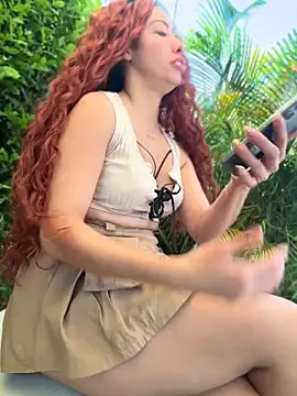 roxyrougee's Webcam Show