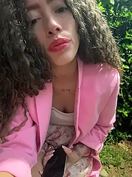 roxyrougee's Webcam Show