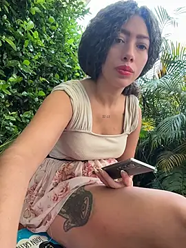 roxyrougee's Webcam Show