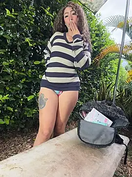 roxyrougee 라이브 XXX 채팅