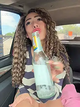 roxyrougee's Webcam Show