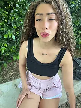 roxyrougee's Live XXX Chat