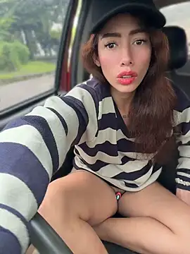 roxyrougee's Webcam Show