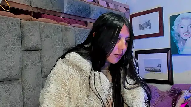 دردشة missashlyrosette الجنسية المباشرة
