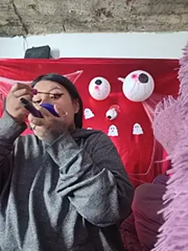 Show modela missashlyrosette na web-kameri