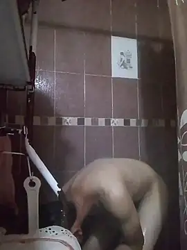 aispuro8505's Webcam Show