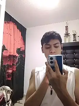 aispuro8505 Pertunjukan Webcam