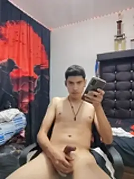 aispuro8505 Webcam-Show