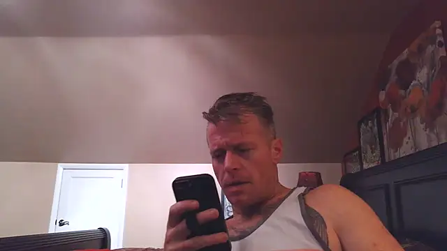 DILFiGuess1 Pertunjukan Webcam