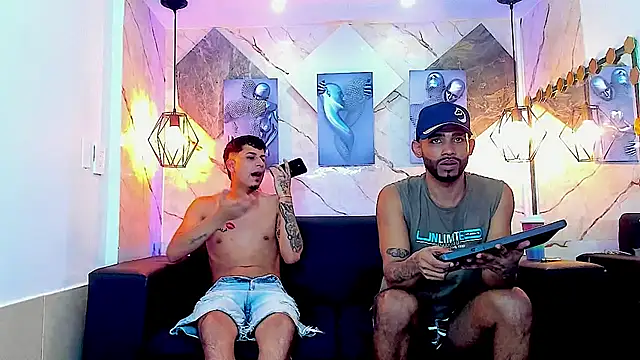 Show de webcam de Golldens_Dreamss