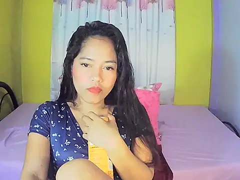 Show modela xmaldita18 na web-kameri