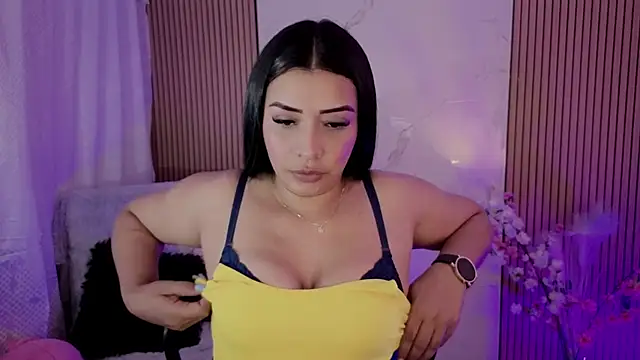 Kayleemorales: онлайн-секс-чат