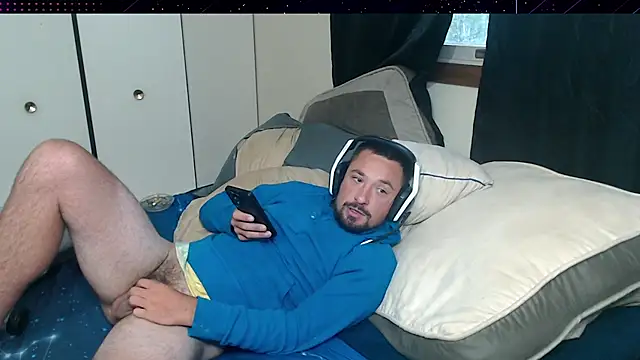 YoBleez's Webcam Show