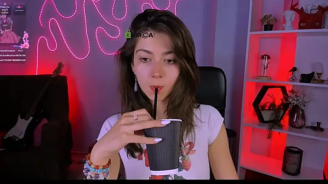 kitniss_dreamy Chat XXX in diretta