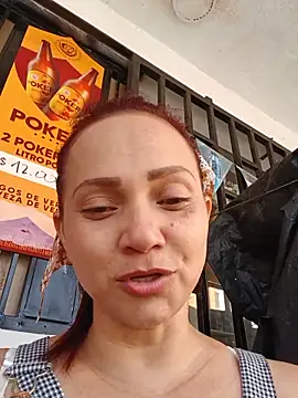 Amanda39 live XXX chat