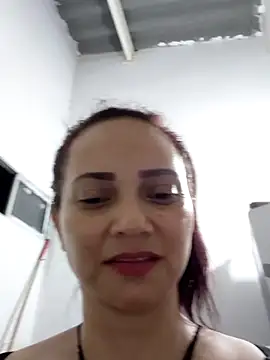 Amanda39's Live XXX Chat
