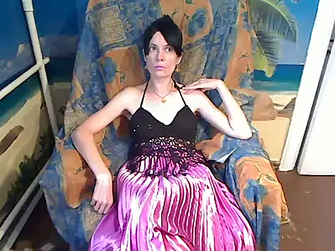XXX chat uživo modela Bastet12