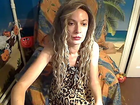 Bastet12 – webcam-show