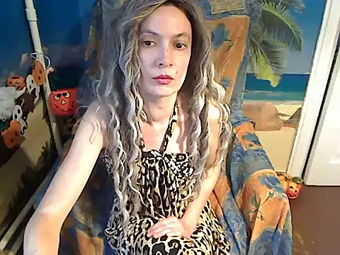 Bastet12's Webcam Show