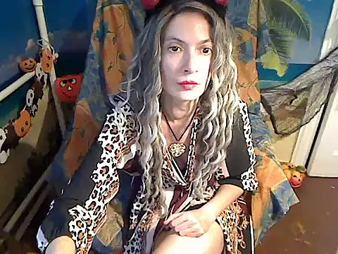 Bastet12 – webcam-show