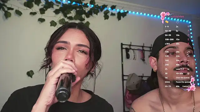 nina_cat420 Webcam show