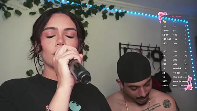 Show Webcam de nina_cat420