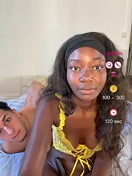 ebonysweetyy – Naživo XXX chat