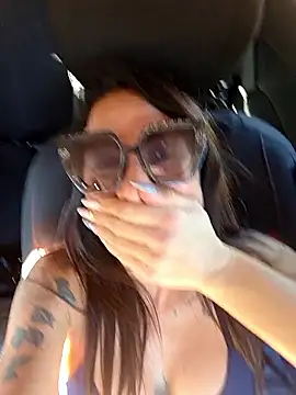 sexy7883 webkamerás műsora