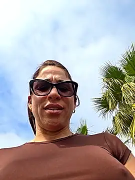 sexy7883 Show in webcam