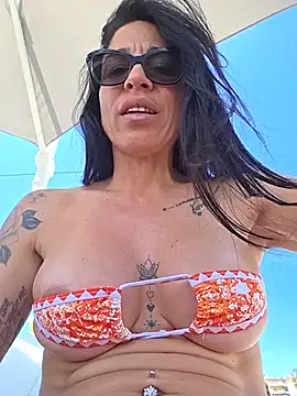 sexy7883 – webcam-show