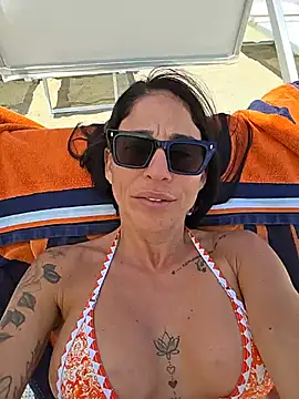 sexy7883 Show in webcam
