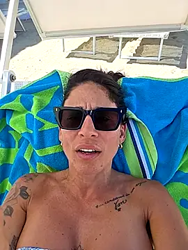 sexy7883's Webcam Show