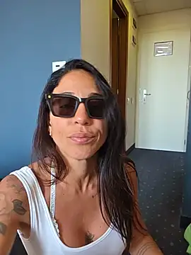 sexy7883 webcam show