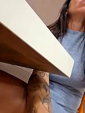 sexy7883 Pertunjukan Webcam