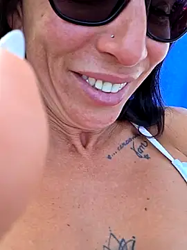 sexy7883 Webcam show