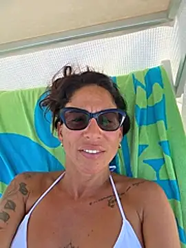 sexy7883 webcam show