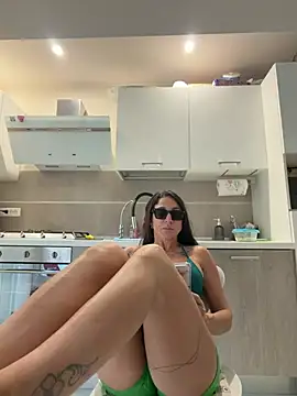 sexy7883 Adlı Modelin Web Kamerası Şovu