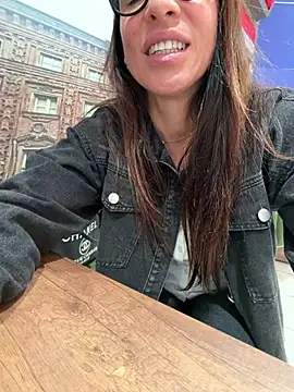 sexy7883's Live XXX Chat