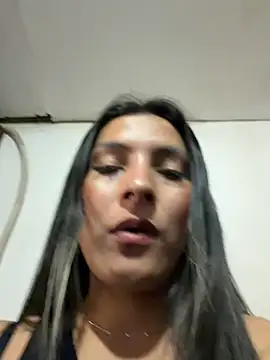 Chat XXX ao vivo de Cami_Leon2