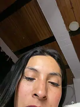 Cami_Leon2's Live XXX Chat