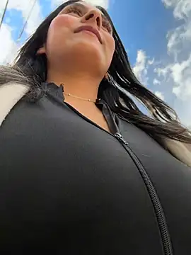 Czat XXX na żywo – Cami_Leon2