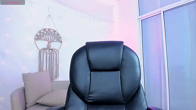 Ginni_charlotte's Webcam Show