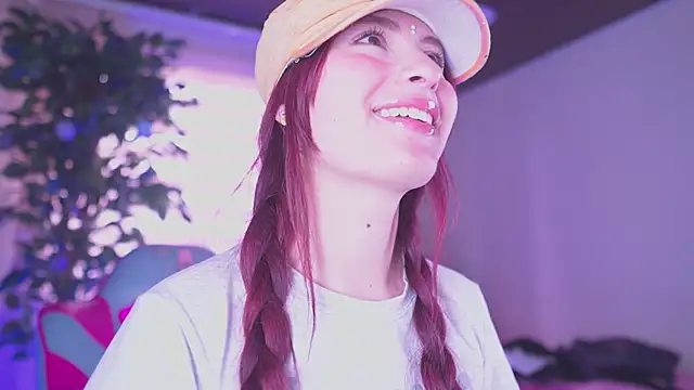 Rebecah_1 XXX чат на живо