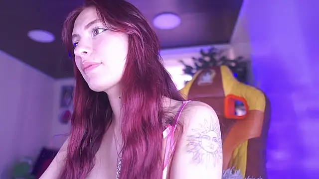 Rebecah_1 élő XXX-chatje