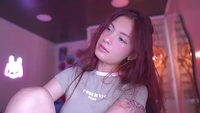 צ'אט XXX בשידור חי של Rebecah_1