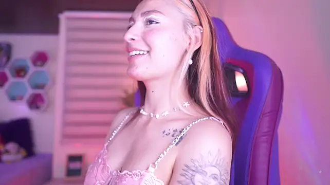 Онлайн чат XXX Rebecah_1