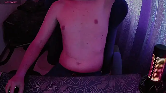 xXxHARDPORNxXx Adlı Modelin Web Kamerası Şovu