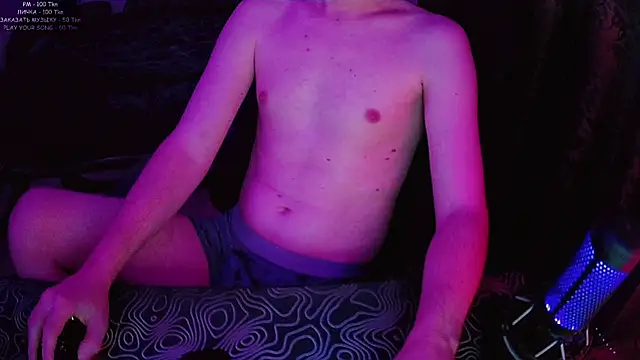 הופעת וובקאם של xXxHARDPORNxXx