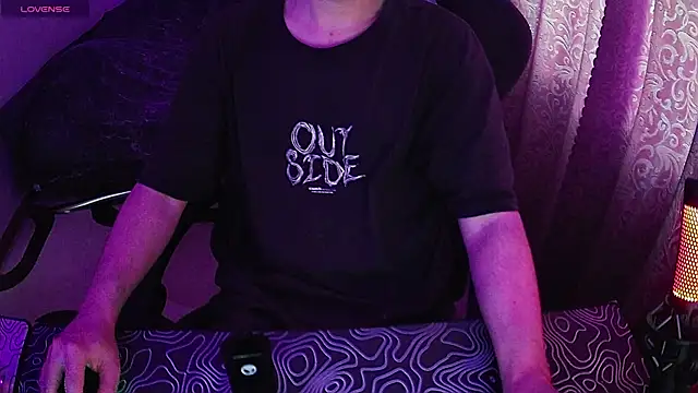 ZXCENSORED- 网络视讯表演