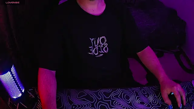 ZXCENSORED- Pertunjukan Webcam